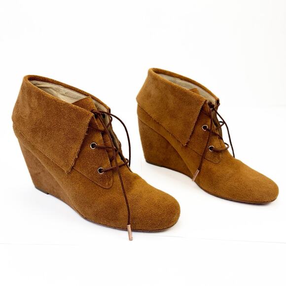 Michael Michael Kors Brown Lace Up Suede Leather Wedge Heel Booties Minimal 9M - Picture 2 of 10